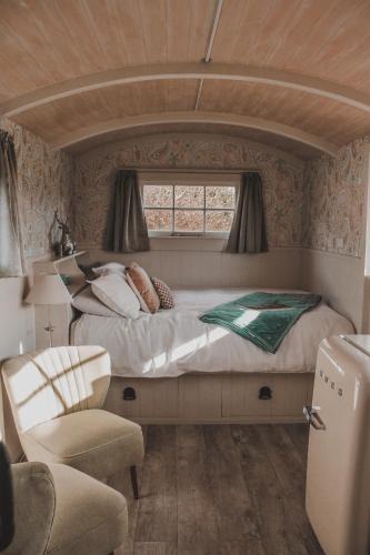 Fox Glacier House | Rocky Creek Shepherds Hut