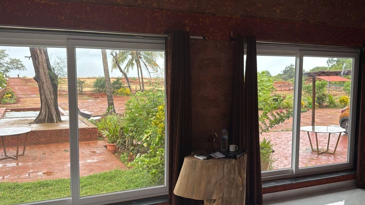 Honavar Hotel | Rocky's Beach Stay