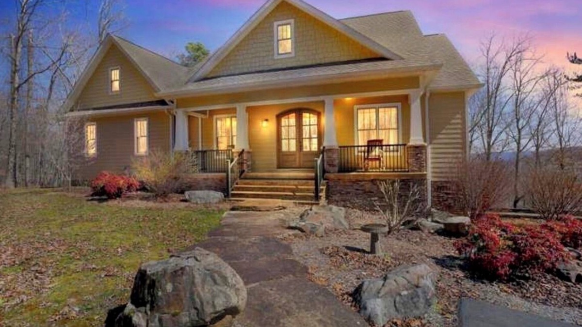 South Pittsburg House | Rocky Top at Sewanee