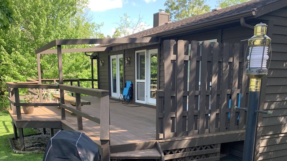 Hannibal House | Rocky Top Guesthouse on the River