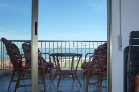 Miramar Apartment | Rodafam