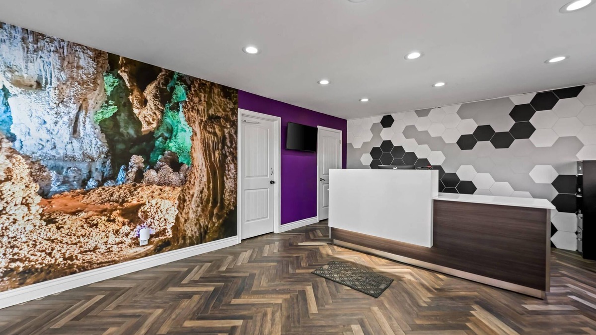 Carlsbad Hotel | Rodeway Inn Carlsbad Caverns Area