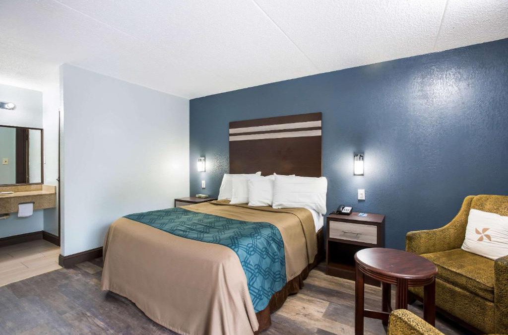 Winslow Hotel | Rodeway Inn Hammonton