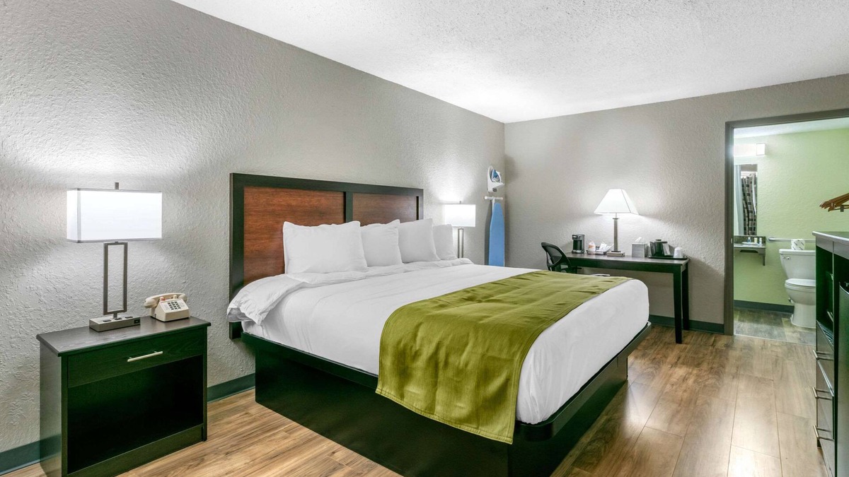 Kingston Springs Hotel | Rodeway Inn Kingston Springs