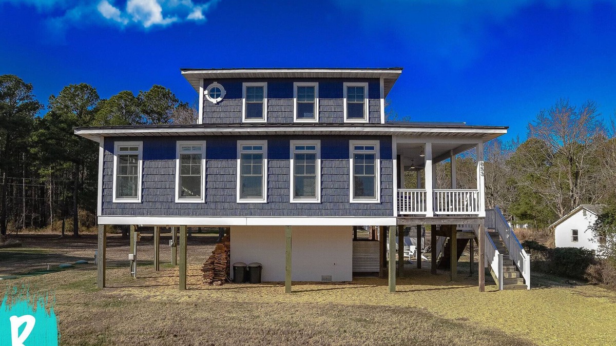 Point Lookout Cottage | Rodo Beach Cottage - Dog Friendly Private Beach with Pier - Tesla Charger