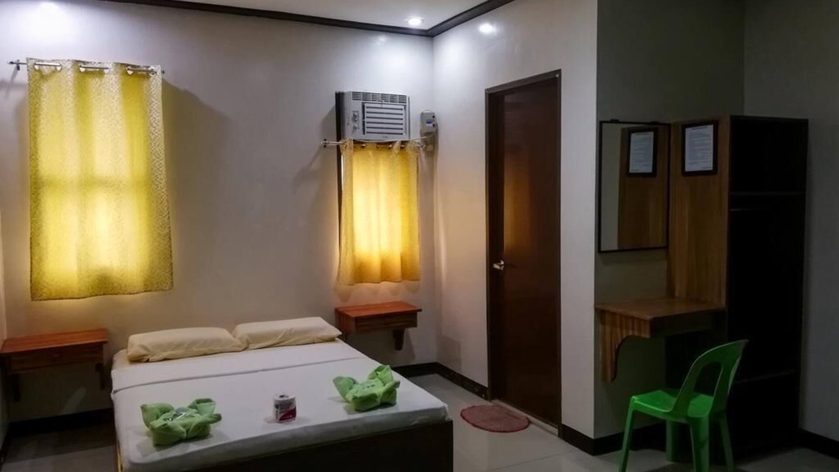 Claver Hotel | ROEXCIN Tourist Inn
