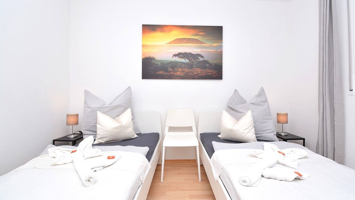 Rohr Apartment | Roh01 - Geräumige Apartment mit Terrasse in Rohr bei Nürnberg, 90 qm, 3 Schlafzimmer, Max. 6 Personen