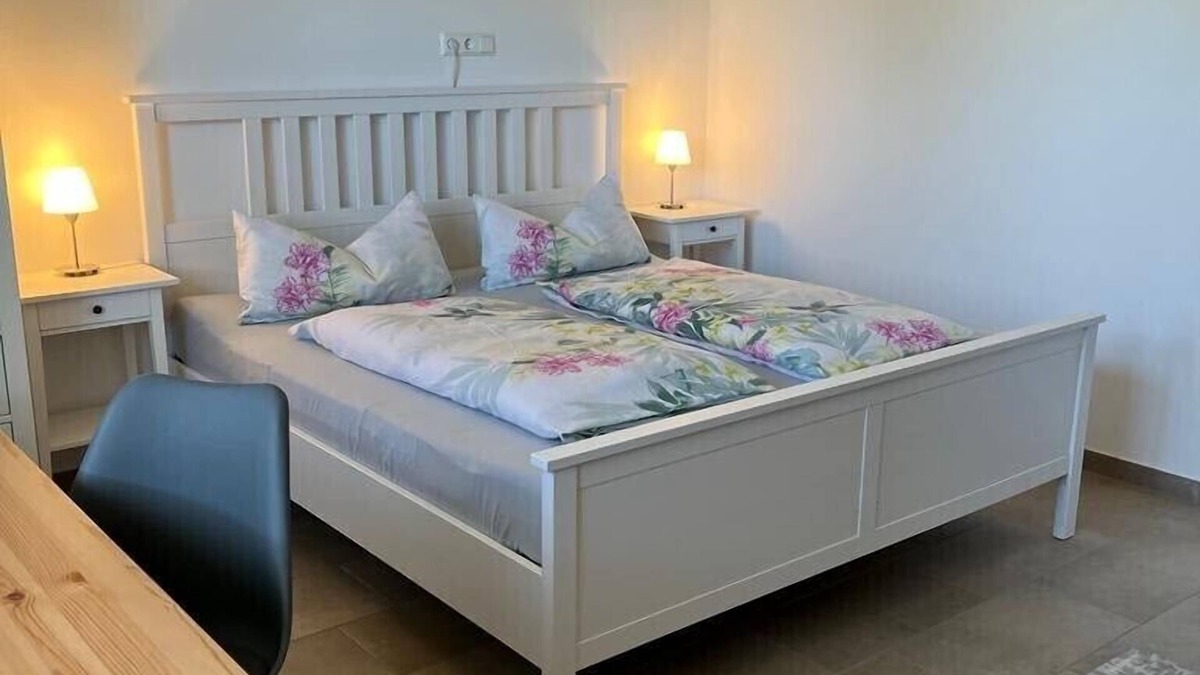 Einturnen Apartment | Rohrspatz- Holiday apartments in Rohr am Rohrsee in the heart of Upper Swabia(new building)OG