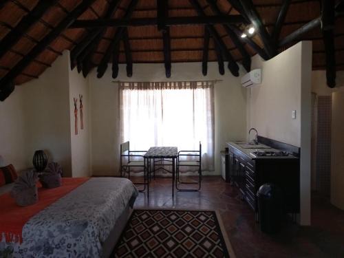 Omaruru Cabin | Roidina Safari Lodge