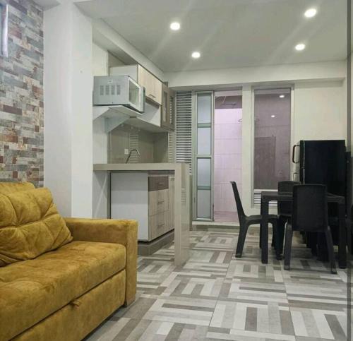 Funza Apartment | Rolling Gris