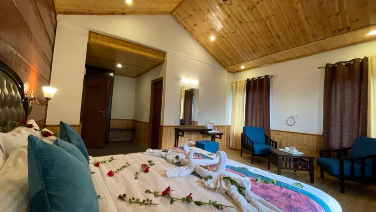 New Manali Hotel | Roman Reigns situated at the beautiful hills of manali
