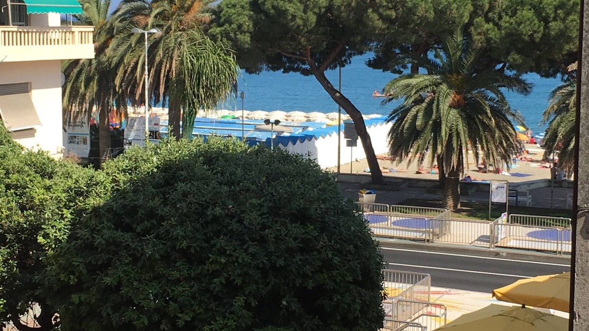 Albissola Marina Apartment | Romantic beach front apartment with private garage
