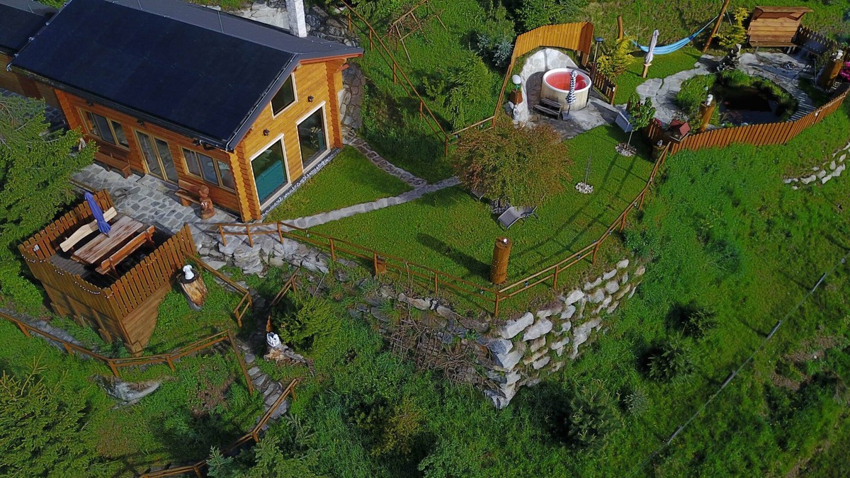 Ratten Ski Chalet | Romantic cabin, wellness, nature and luxury