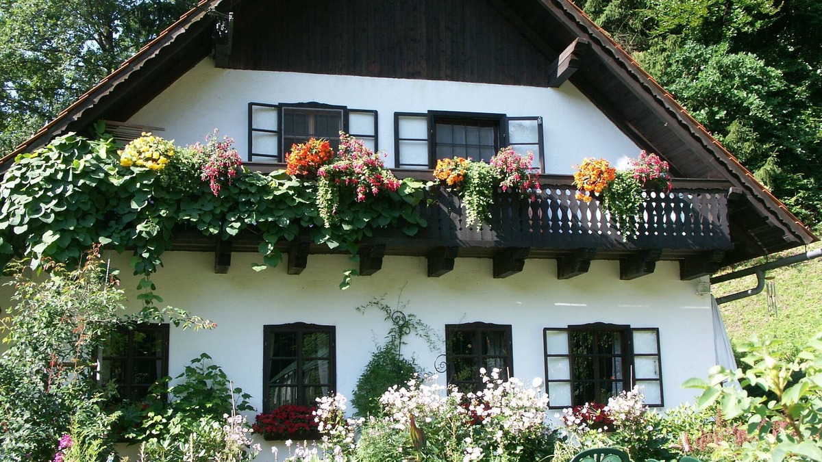 St Andra-Hoech House | Romantic country house in South Styrian Wine Land