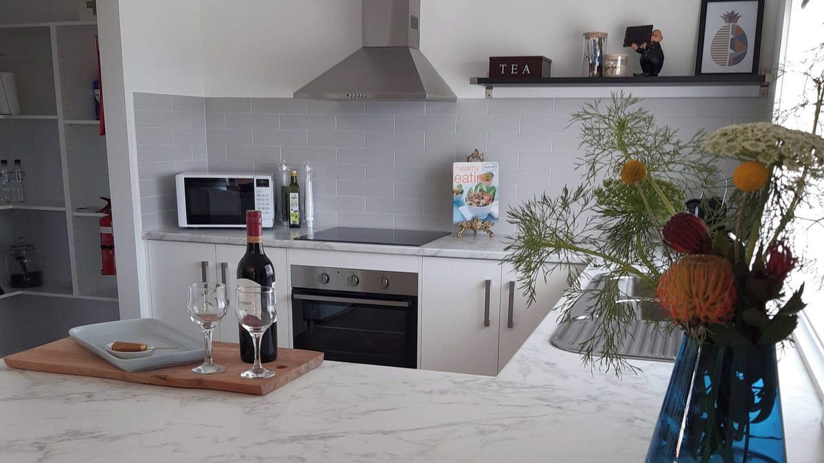 Barmera House | Romantic country getaway nestled amongst the vines of the sunny SA riverland.n