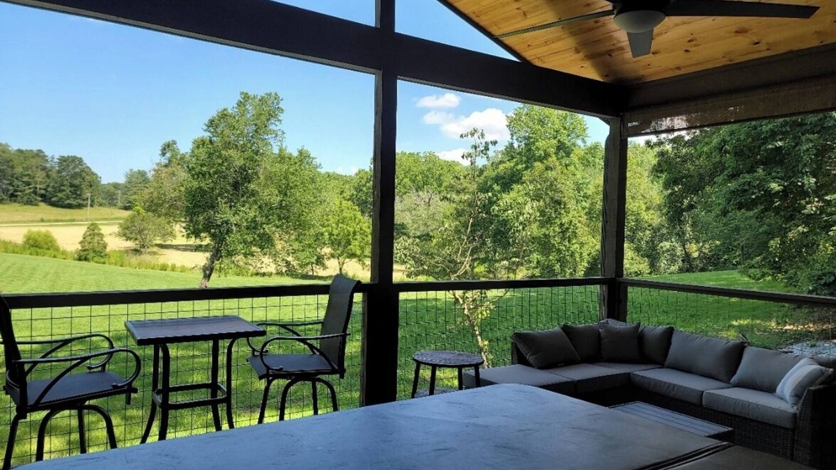 Clarkesville Cabin | Romantic Couples Cottage, Large Covered Deck with Hot Tub, TV, Couches, Firepit