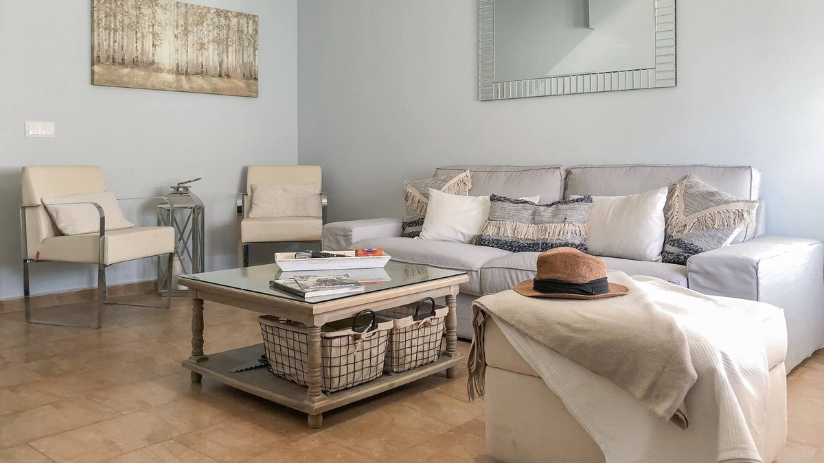 Lo Pagan House | Romantic Townhouse to be happy