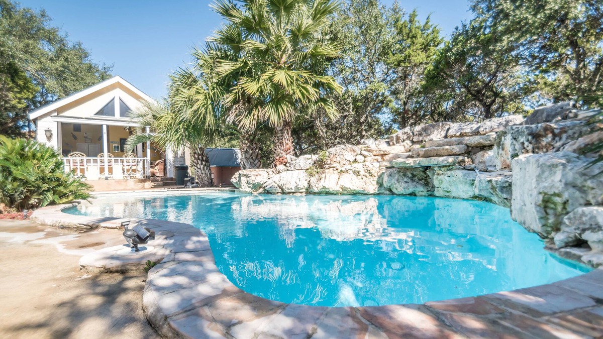 Helotes House | Romantic Getaway Cottage with Hot Tub and Resort Amenities
