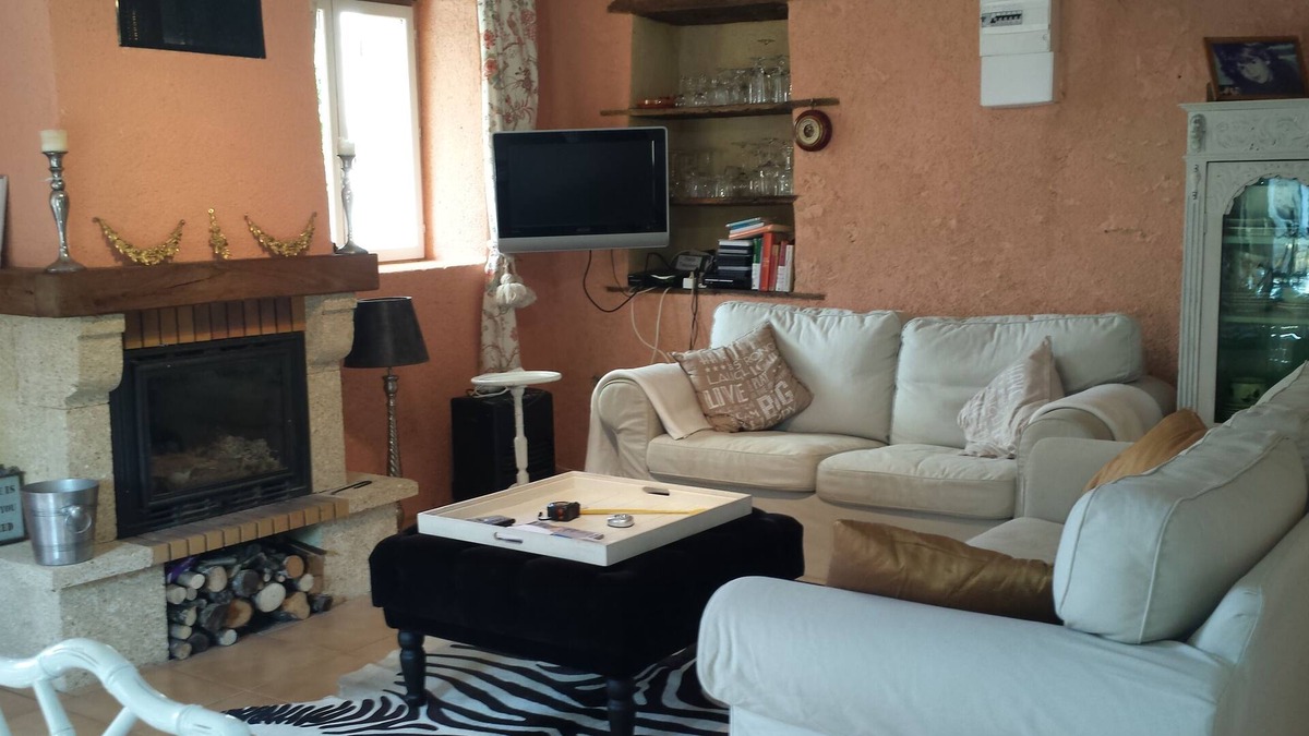 Guipy Cottage | Romantic Gite for 2 persons in former Bergerie