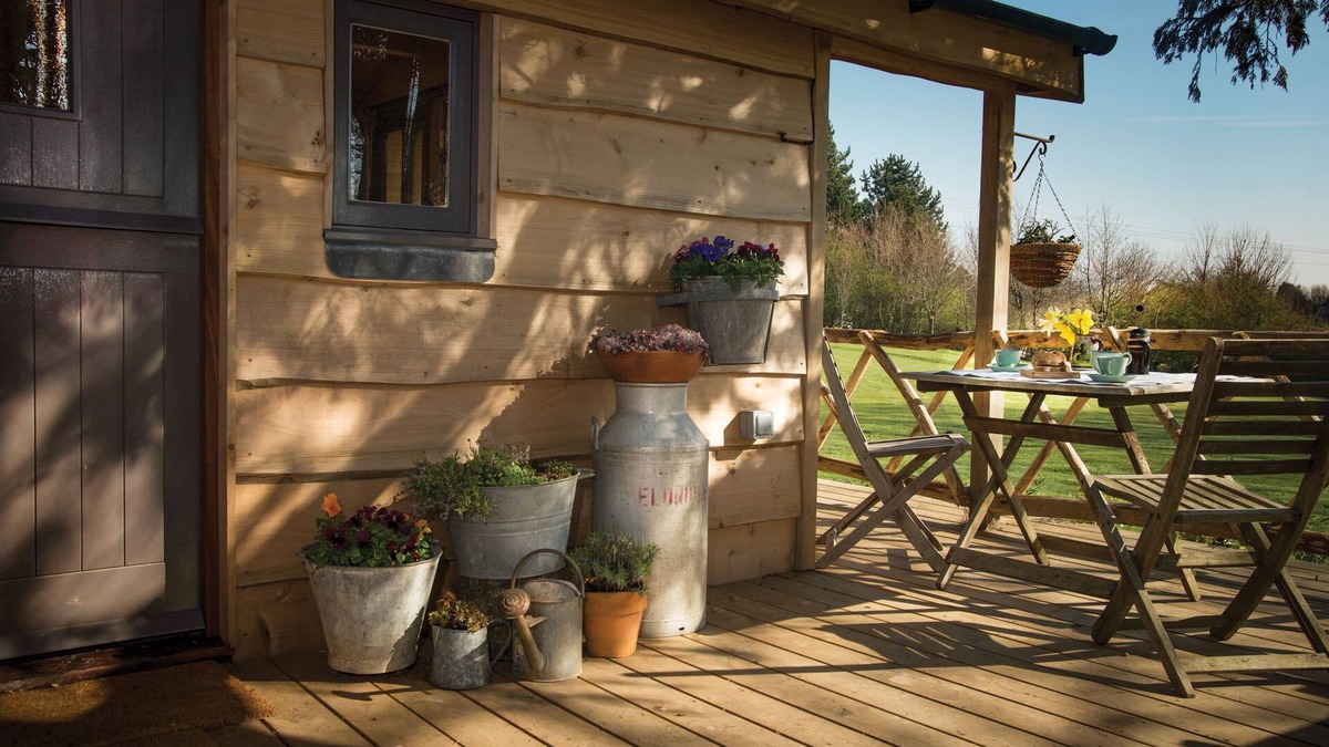 Winchelsea House | Romantic glamping cabin near beautiful Rye