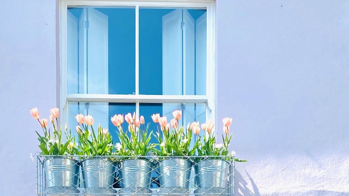 Cromer Cottage | Romantic hideaway for two in coastal town - minutes from the sea