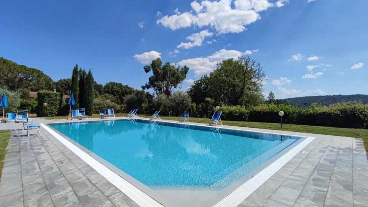Gambassi Terme House | Romantic Home in Gambassi Terme