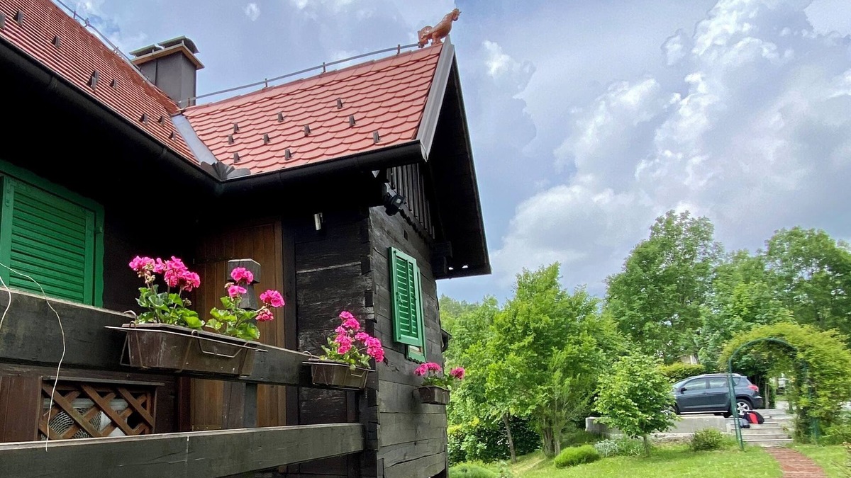 Benkovac Fuzinski Apartment | Romantic house in pure nature!