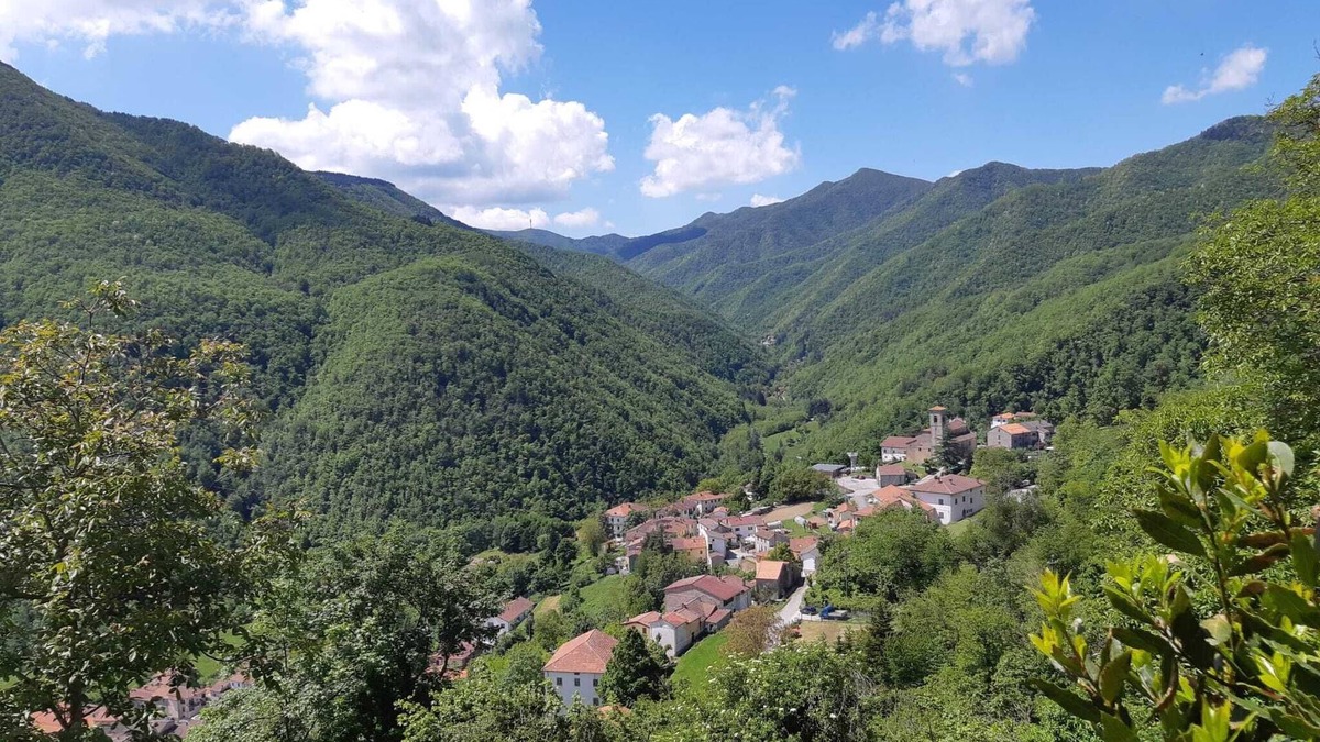 Sambuca Pistoiese House | Romantic house with swimming pool near Bologna & Florence CIN: IT047018C2OXJNJAB8