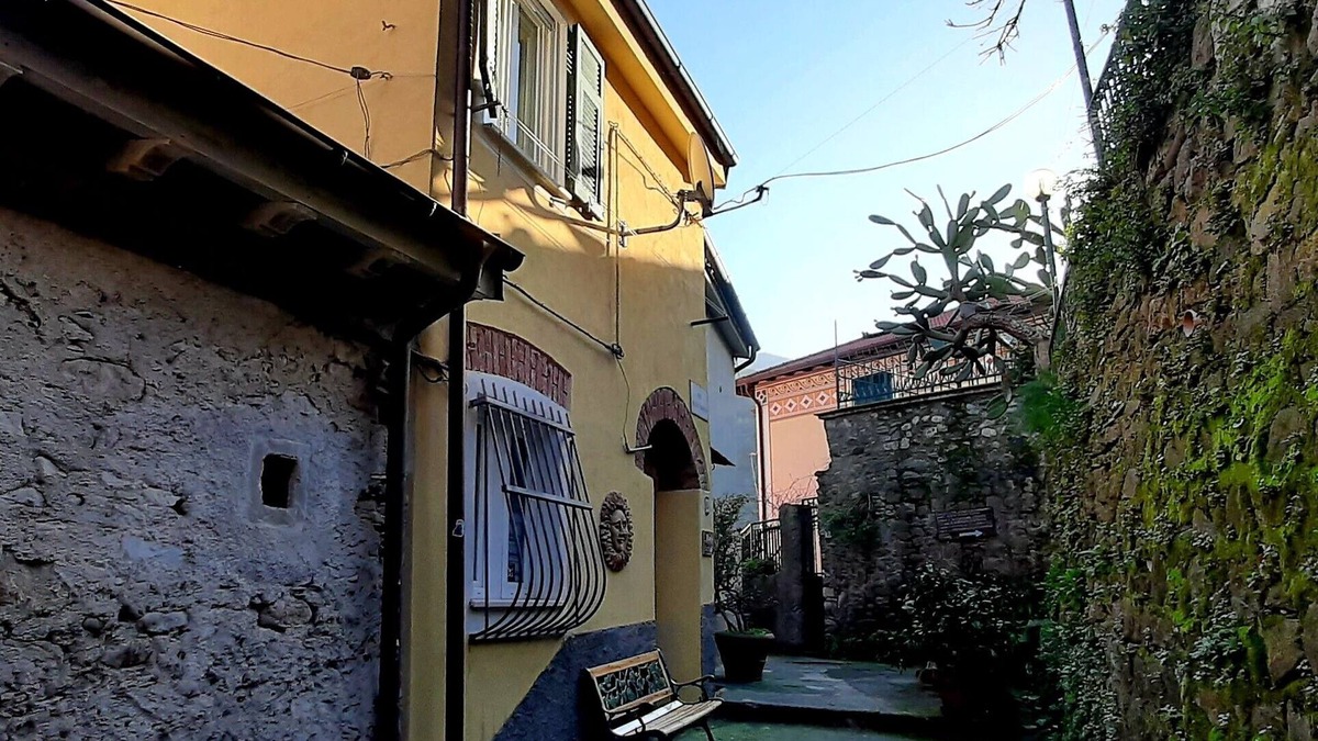 Borgo Antico House | Romantic little pirate's house, free WiFi