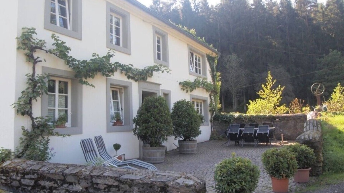 Beuren House | Romantic mill - pet friendly