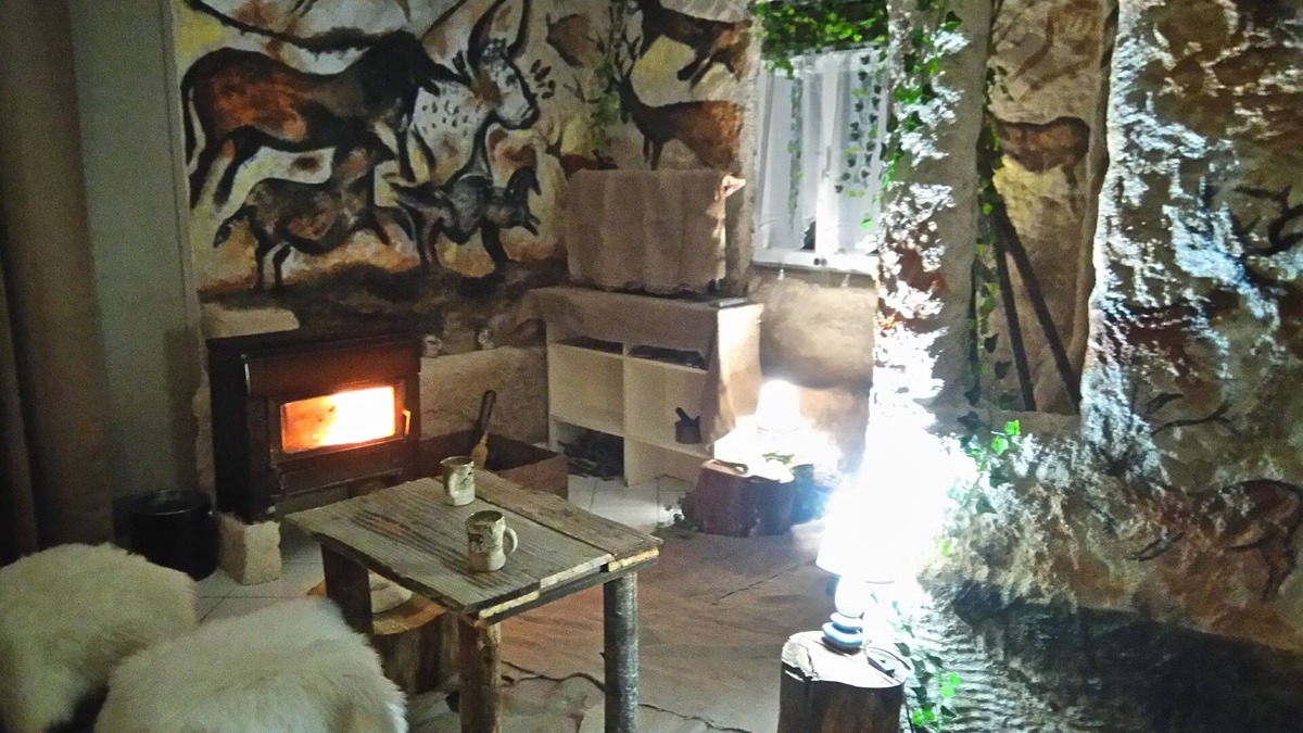 Saint-Genies House | ROMANTIC NIGHT IN A PREHISTO SPA ATMOSPHERE IN PERIGORD BETWEEN SARLAT AND LASCAUX