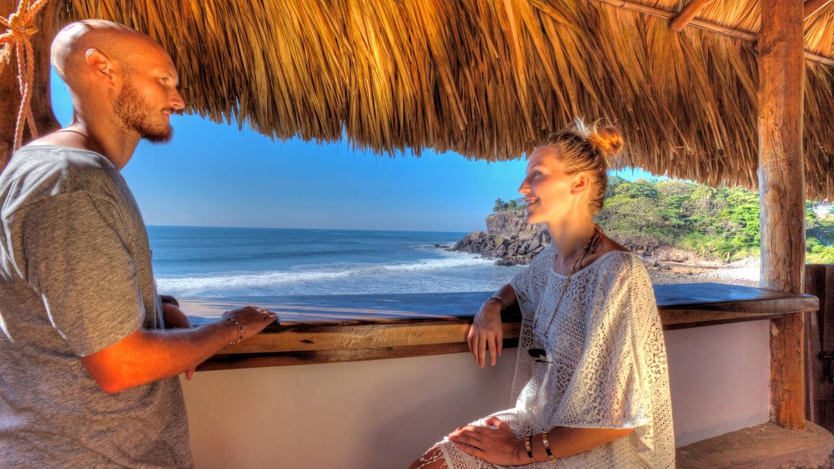 Tamanique Cottage | Romantic Oceanfront Cottage with Beach & Pool Access