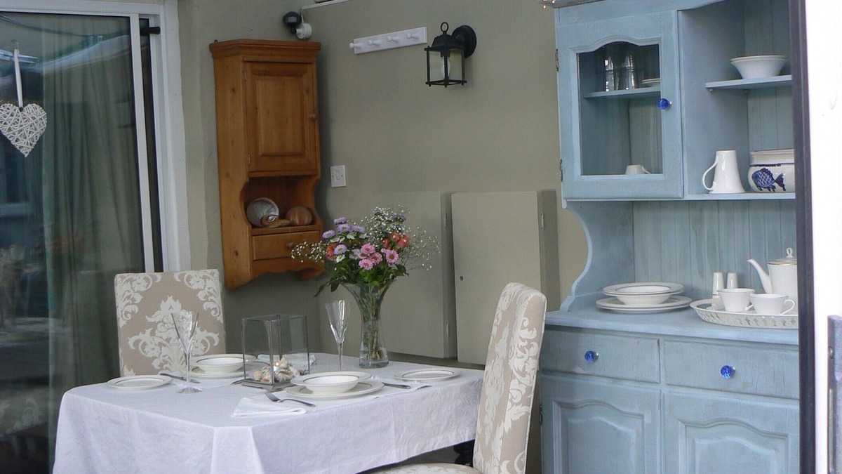 Penryn House | Romantic Retreat