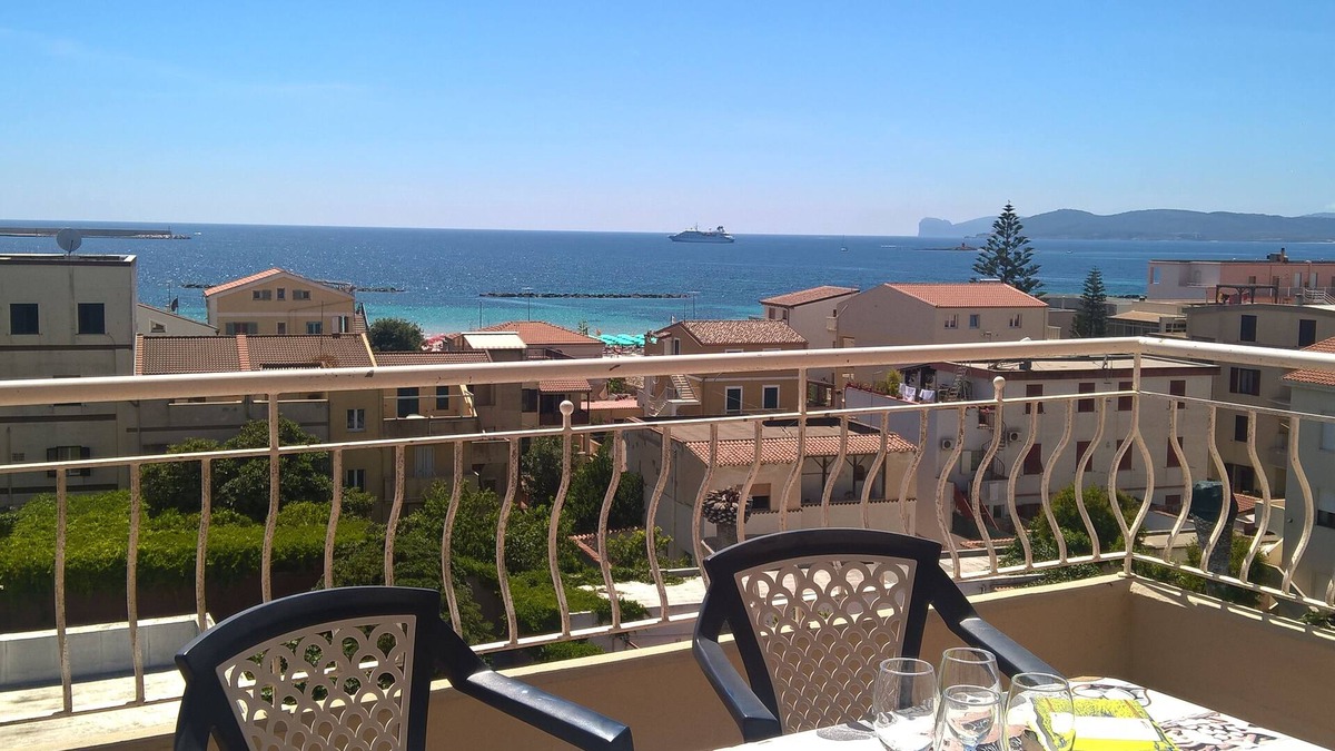 La Pietraia Apartment | Romantic sea view apartment
