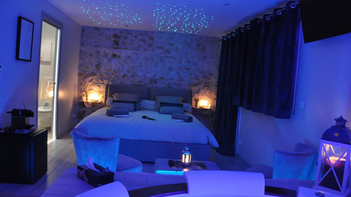 Bouyon House | - Romantic Sheepfold -