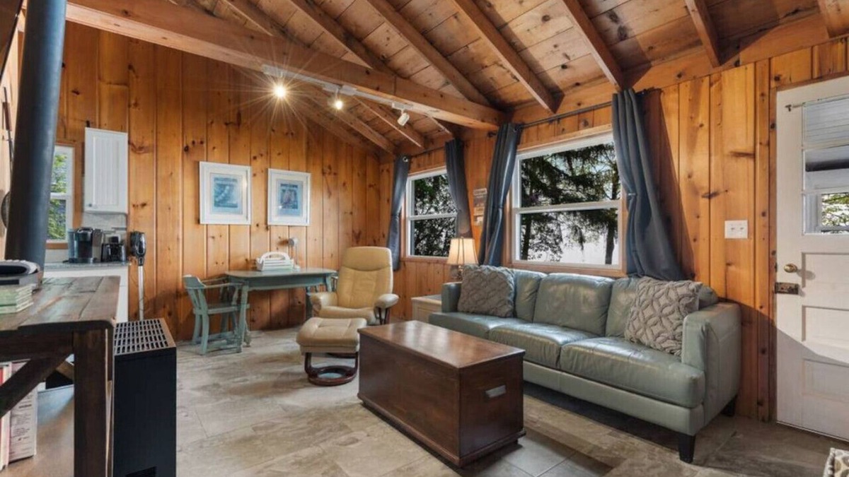 Port Sanilac House | Romantic Shores Hideaway - Beachfront Getaway!