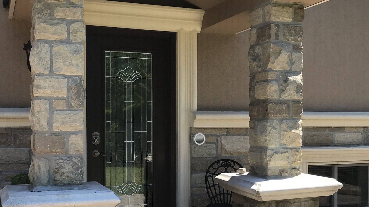 Caledon Apartment | Romantic Studio Hideaway Heated Pool Option