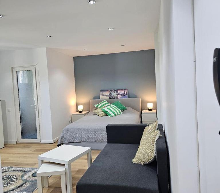 Gara de Nord Apartment | Romantic studio - Gara de Nord