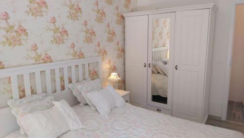 Kopenick Apartment | Romantic Style Apartment Berlin