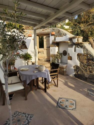 Paros House | Romantic sunset cycladic house in Sotires