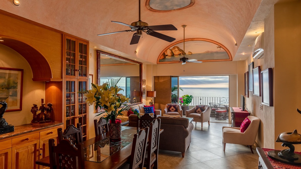Emiliano Zapata Condo | Romantic Zone, Beachfront, Penthouse Condo