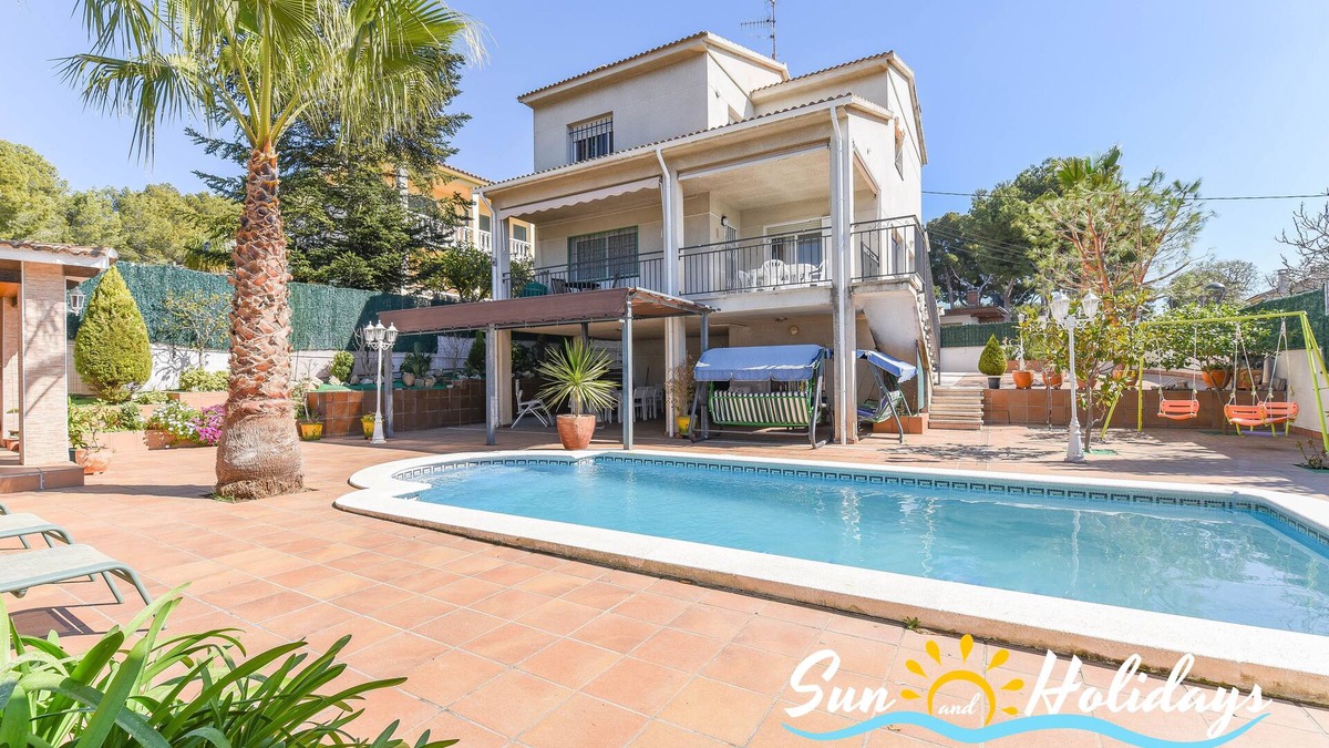 Calafell Villa | Romantica Villa Natividad R173 con Piscina Privada