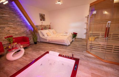 Dobris Hotel | Romantický wellness suite hotel Heinz