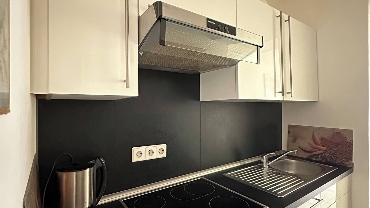 Rhein-Erft-Kreis District Apartment | Roof terrace apartment - Right next to the pedestrian zone and Brühl Castle Park.