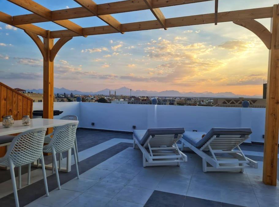 Al Mamsha El Seyahi Apartment | RoofHurghada