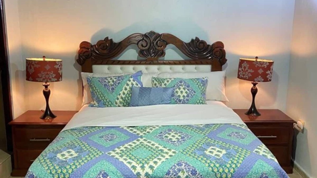 Nordesa III Apartment | Rooftop Oasis. Lovely one bedroom apartment- Ocean view