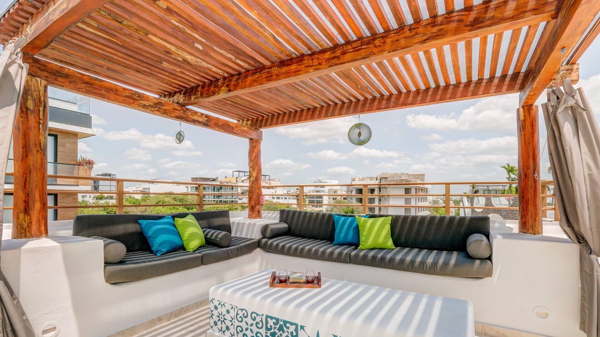 Zazil-ha Condo | Rooftop Oasis | Spa Tub | Pool | Prime Location!