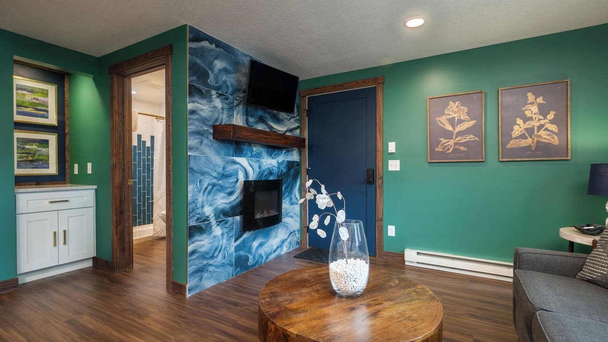 Prescott Condo | Rooftop Patio | Downtown Views | Walk Downtown