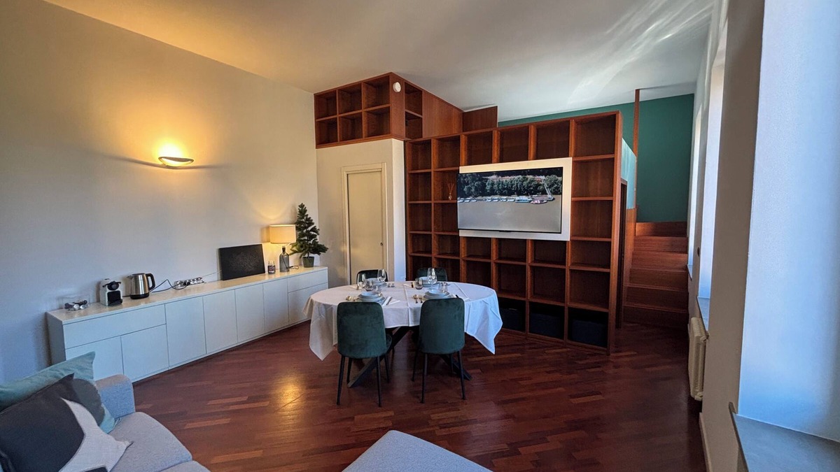 Centro Storico Apartment | Rooftop Piacenza Pants