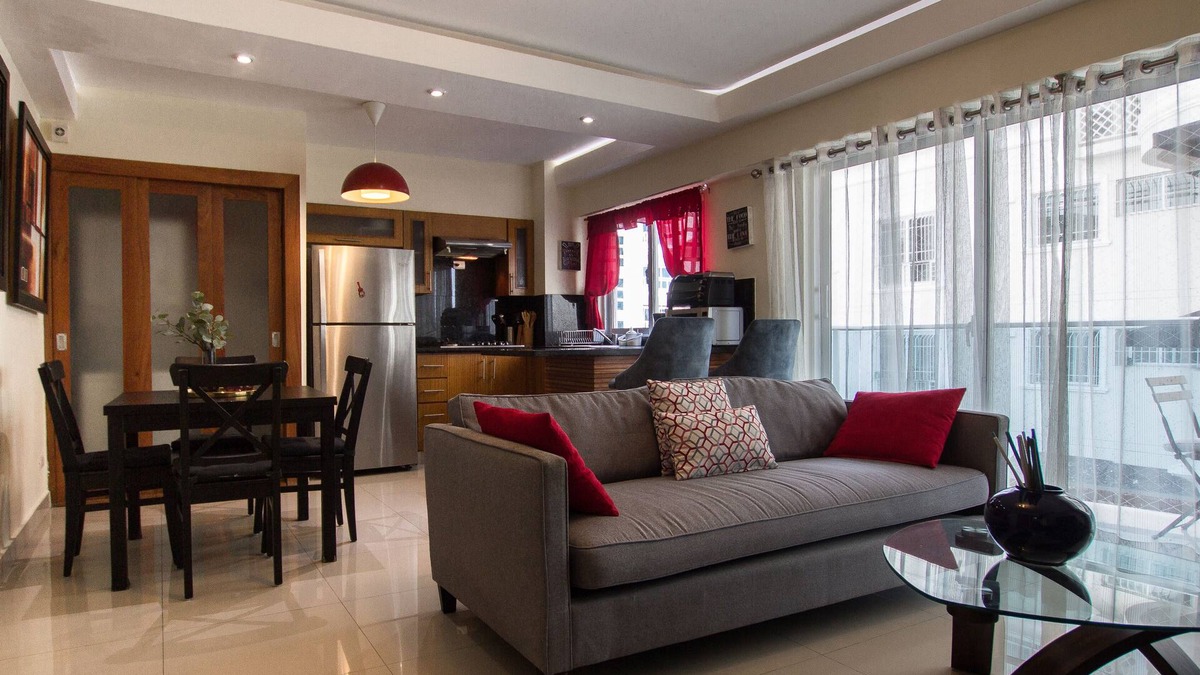 Bella Vista Apartment | Rooftop Pool Gym Beautiful Apartment Downtown City